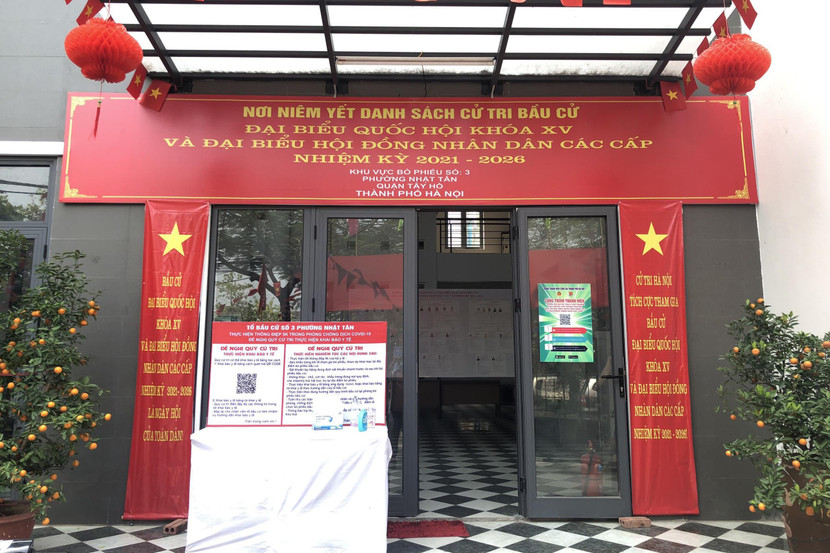 Mã QR tuyên truyền bầu cử được Thanh niên CATP Hà Nội triển khai tại các điểm bầu cử