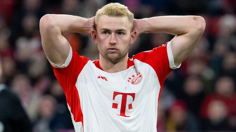 Trung vệ De Ligt của Bayern Munich