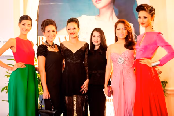 Sao Việt cùng chung tay vì phụ nữ nghèo ảnh 2