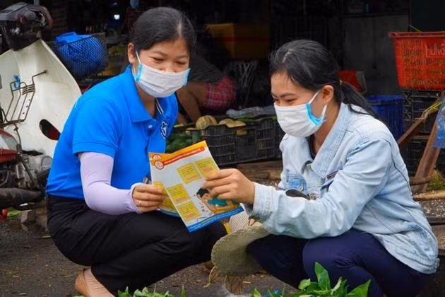 Tuyên truyền cho người dân về lợi ích của chính sách bảo hiểm xã hội