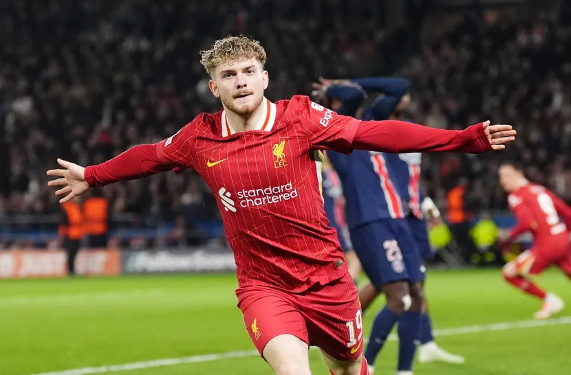 Liverpool bị ép cả trận nhưng vẫn thắng PSG