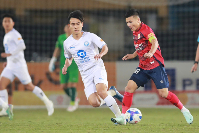 Đội trưởng Quang Hải ghi bàn giữ lại 1 điểm cho Công an Hà Nội trên sân Hàng Đẫy (Ảnh: VNN)