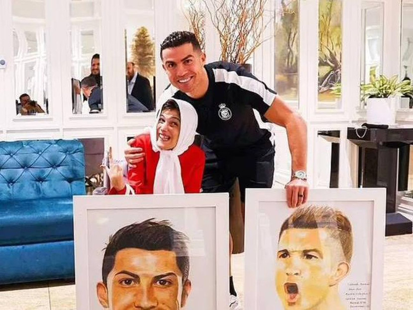 Ronaldo và họa sĩ Fatima Hamami Ronaldo và họa sĩ Fatima Hamami