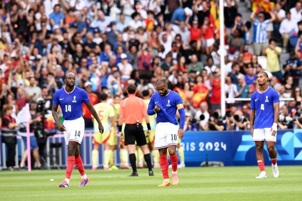 Sức ép rất lớn dành cho Pháp trên sân nhà