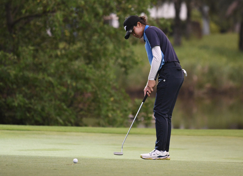 Gia Hân tiếp tục dẫn đầu bảng Nữ