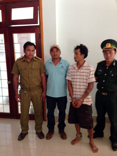 Truy bắt đối tượng giết người trốn truy nã trên đất Lào ảnh 2