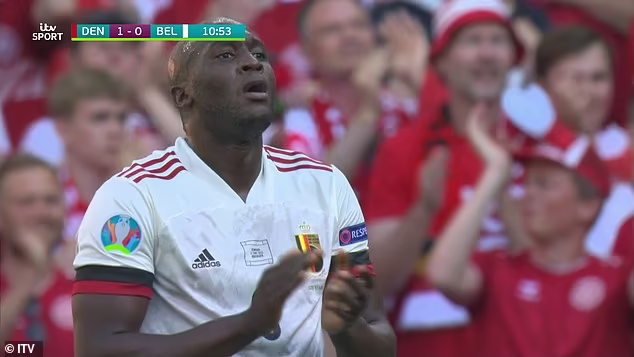 Lukaku hướng về người đồng đội ở Inter Milan - Eriksen Lukaku hướng về người đồng đội ở Inter Milan - Eriksen