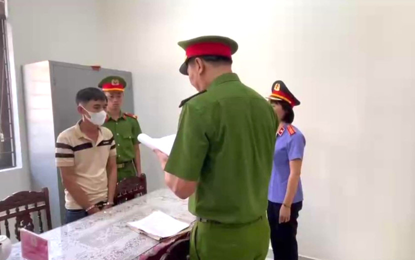 Võ Hồng Chiến bị bắt giữ Võ Hồng Chiến bị bắt giữ