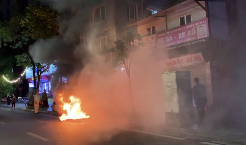 Chương trình diễn tập được tổ chức vào buổi tối. Chương trình diễn tập được tổ chức vào buổi tối.