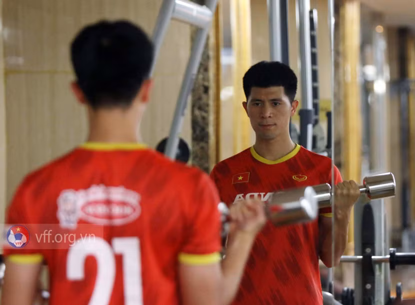 Đình Trọng không kịp trở lại vào ngày 16-11 Đình Trọng không kịp trở lại vào ngày 16-11