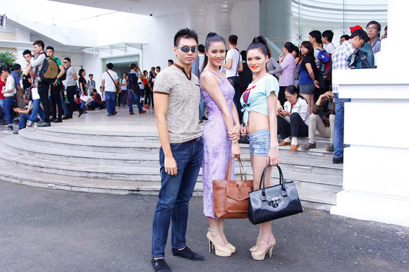 Thí sinh Top model 2013 gây ấn tượng bằng đủ "chiêu" ảnh 2