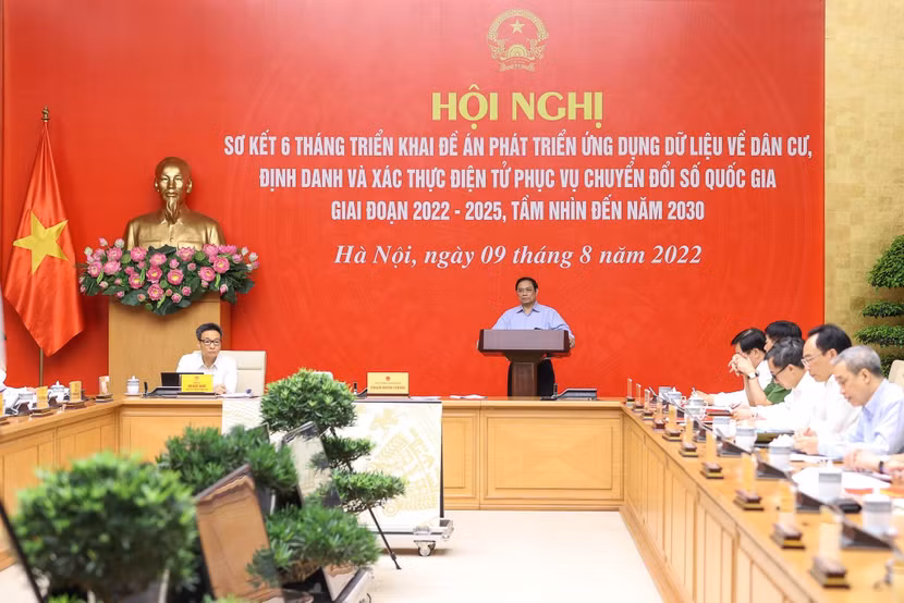 Thủ tướng Phạm Minh Chính, Chủ tịch Ủy ban Quốc gia về chuyển đổi số phát biểu khai mạc hội nghị