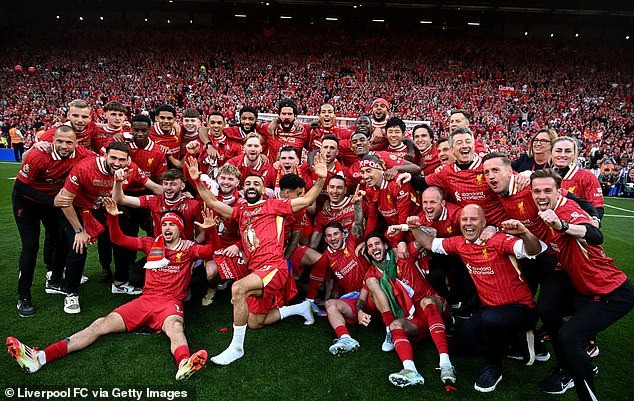 Liverpool lên ngôi nhờ hội tụ nhiều yếu tố Liverpool lên ngôi nhờ hội tụ nhiều yếu tố