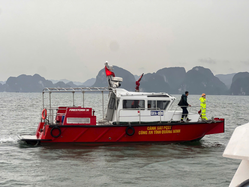 Lực lượng chức năng đang nỗ lực tìm kiếm các nạn nhân mất tích còn lại Lực lượng chức năng đang nỗ lực tìm kiếm các nạn nhân mất tích còn lại