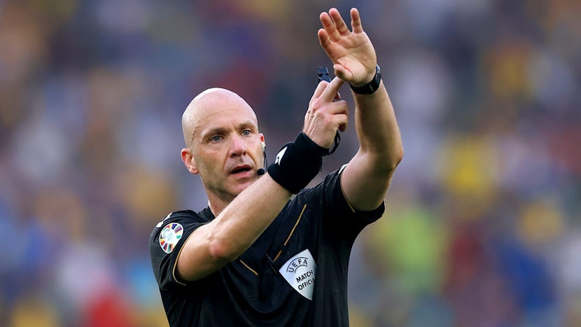 Trọng tài Anthony Taylor