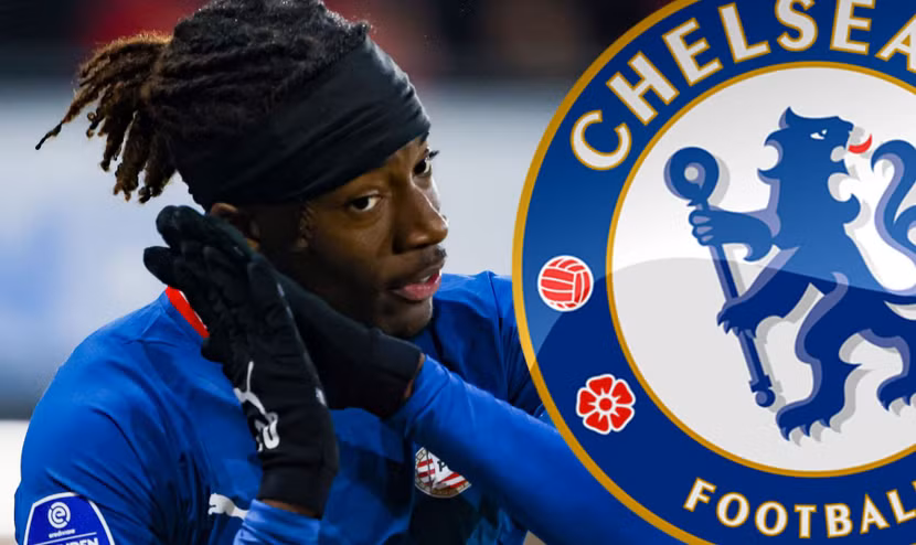 Tân binh Noni Madueke của Chelsea