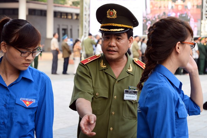 Những người cuối cùng được vào viếng Đại tướng Võ Nguyên Giáp ảnh 5