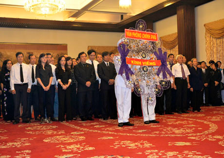 Những người cuối cùng được vào viếng Đại tướng Võ Nguyên Giáp ảnh 44