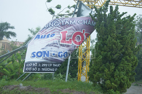 Quảng Bình: Tan hoang sau bão số 10 ảnh 8