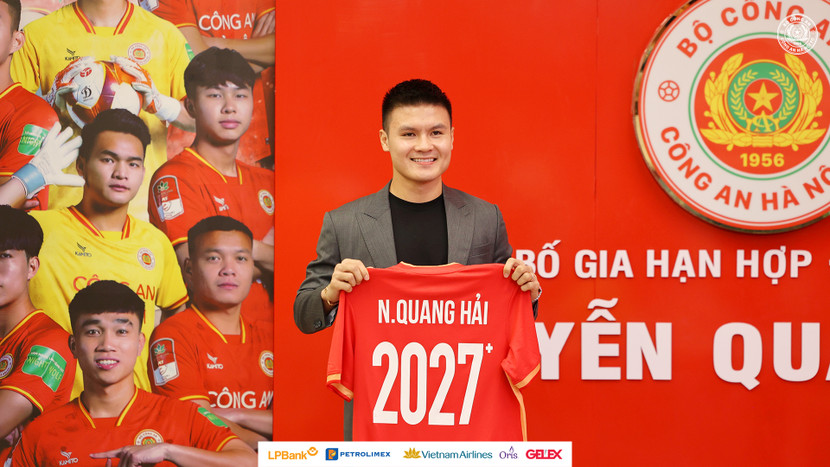 Quang Hải gắn bó thêm 3 năm với Công an Hà Nội FC Quang Hải gắn bó thêm 3 năm với Công an Hà Nội FC