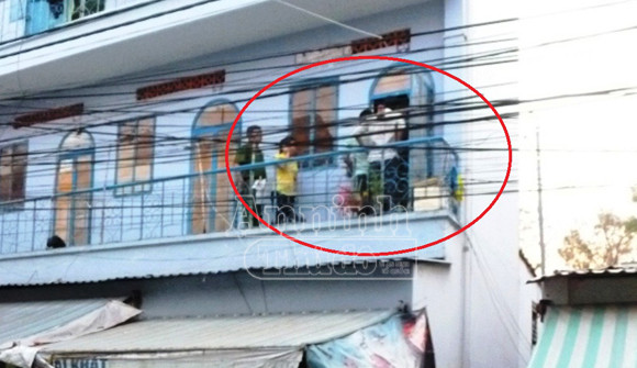 Cô gái hốt hoảng phát hiện người yêu treo cổ chết trong phòng trọ ảnh 1