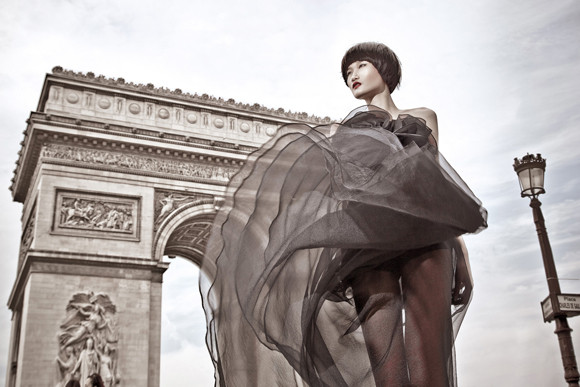 Kha Mỹ Vân đầy mê hoặc trong trang phục đen ảnh 1 Kha Mỹ Vân đầy mê hoặc trong trang phục đen ảnh 1