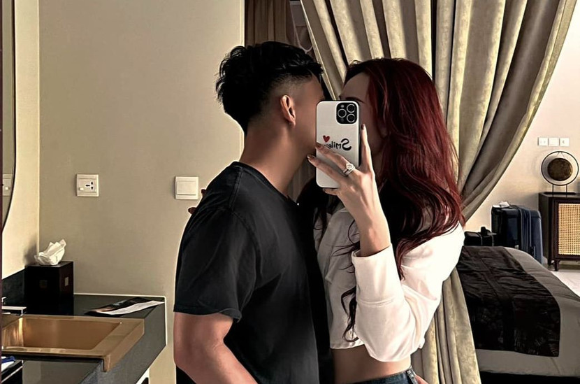 Vũ Văn Thanh tế nhị khoe bạn gái trên trang cá nhân Vũ Văn Thanh tế nhị khoe bạn gái trên trang cá nhân