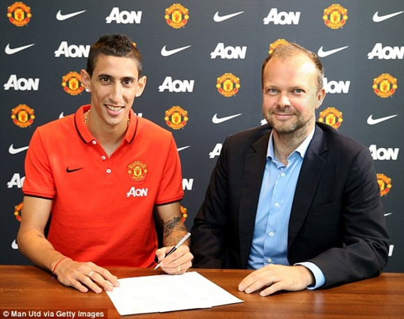 Di Maria tươi rói trong ngày ra mắt M.U ảnh 1