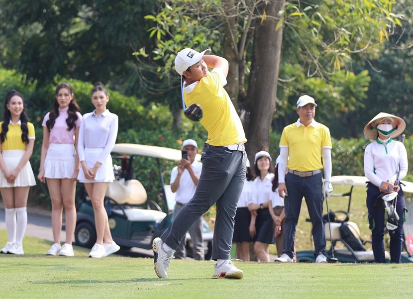 Nguyễn Anh Minh bảo vệ thành công ngôi vô địch Tiền Phong Golf Championship 2022