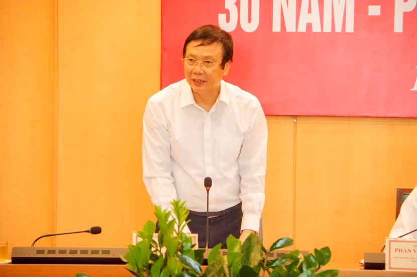 Nhà báo Hồ Quang Lợi với câu chuyện đáng suy ngẫm về Công dân Thủ đô và "căn cước văn hóa"...