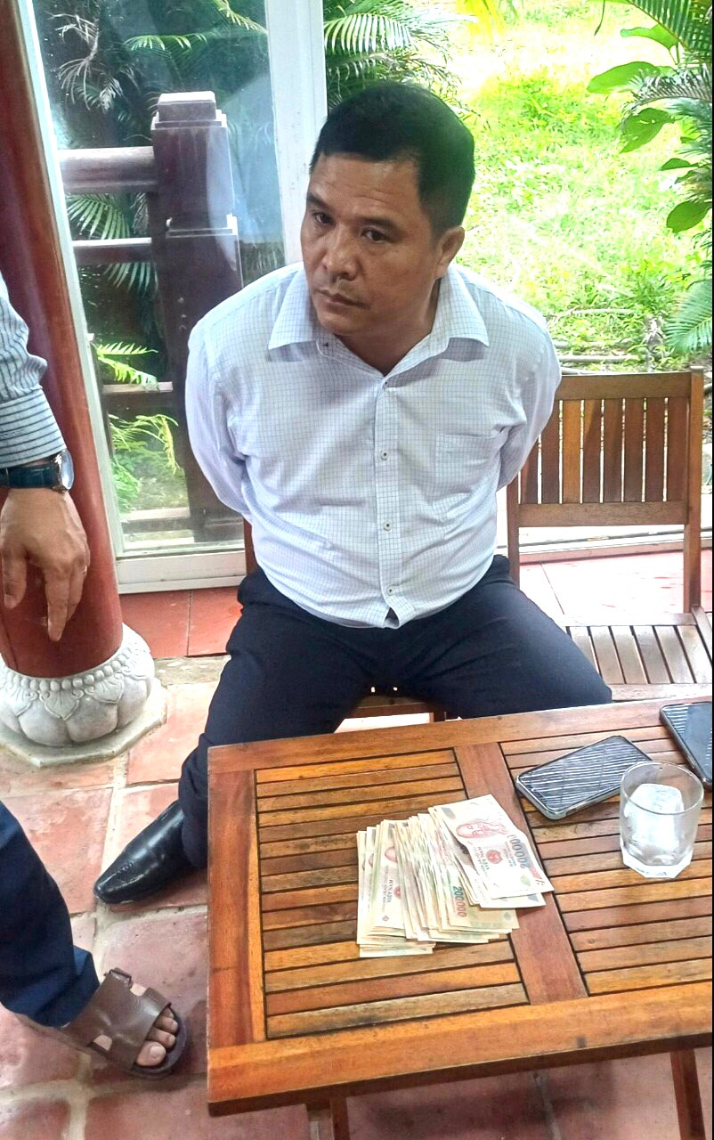 Đối tượng Đặng Ngọc Bảo cùng tang vật bị bắt quả tang