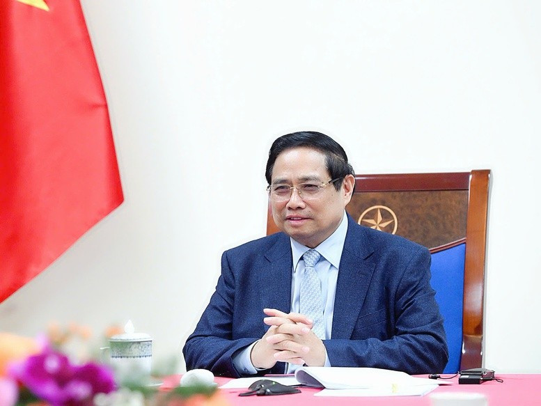 Thủ tướng Chính phủ Phạm Minh Chính điện đàm với Tổng thống Các Tiểu vương quốc Arab thống nhất (UAE) Sheikh Mohammed bin Zayed Al-Nahyan - Ảnh: VGP/Nhật Bắc