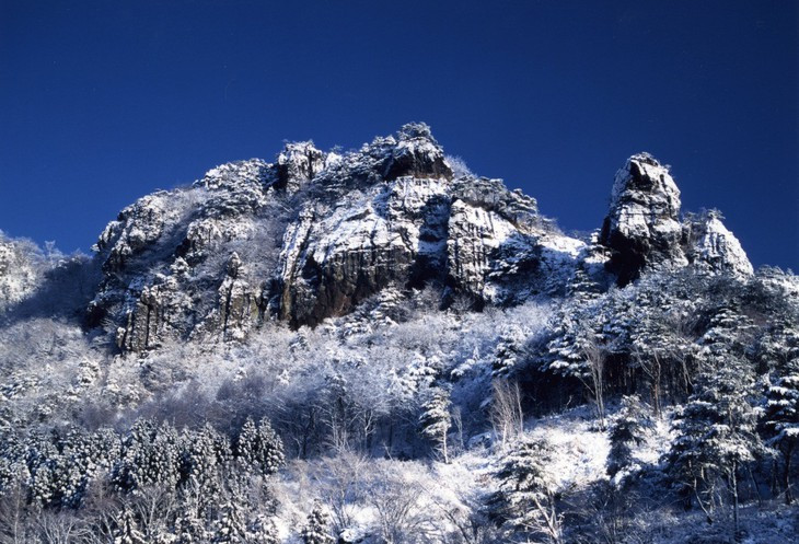 Núi Ryozen - Ảnh: TO TOHOKU