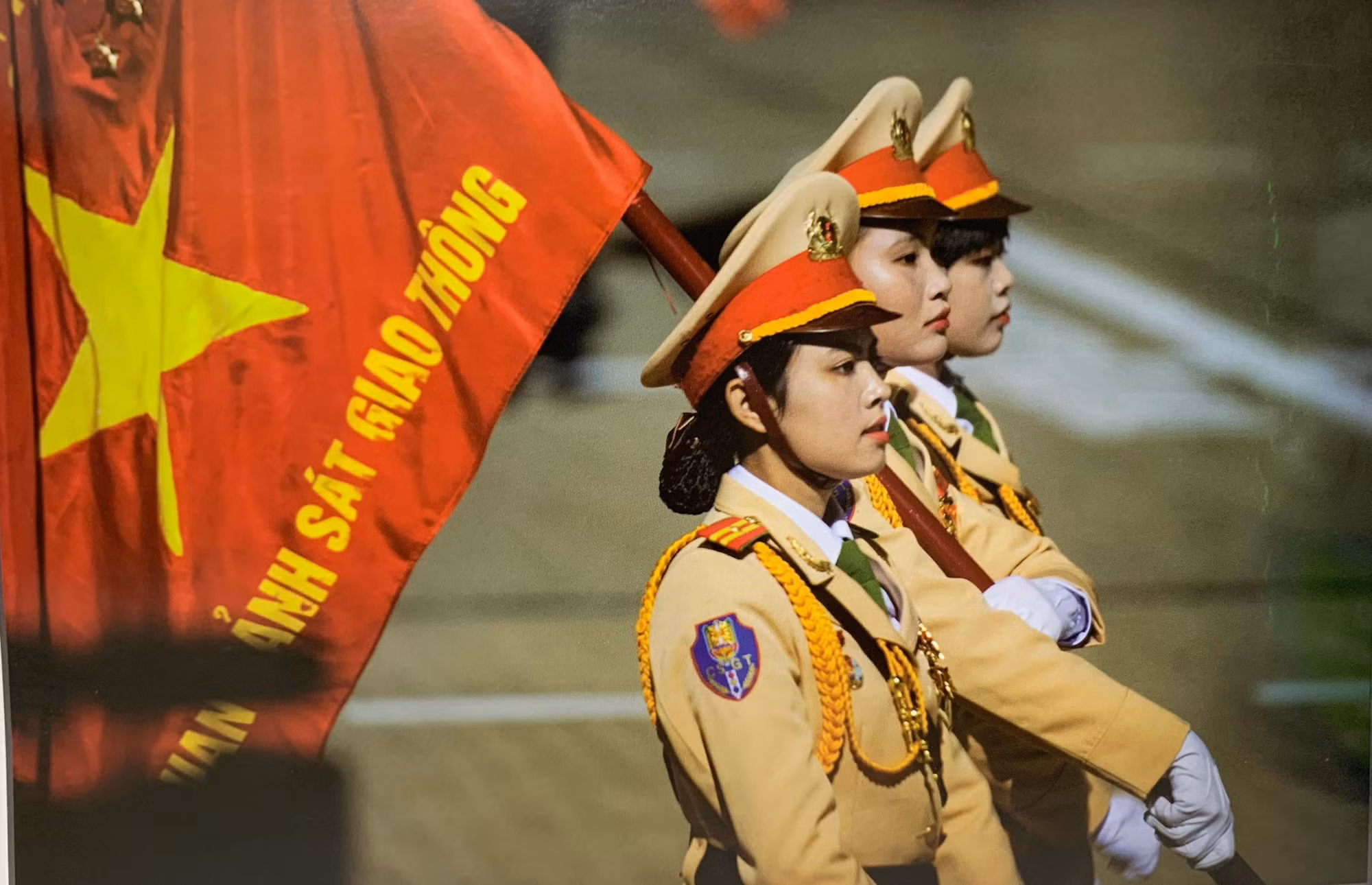 Nâng cao đạo đức cách mạng của những người "chỉ biết còn Đảng thì còn mình" trong tình hình mới