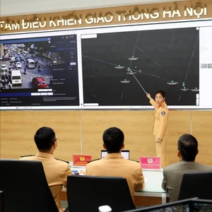 Tin Podcast 14-12-2025: Hà Nội đưa Trung tâm điều khiển giao thông mới vào hoạt động 