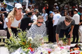 Lãnh đạo thế giới lên án vụ xả súng ở bãi biển Bondi, Australia 