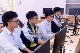 Bộ GD-ĐT đề xuất chia kỳ thi tốt nghiệp THPT thành nhiều đợt trong năm