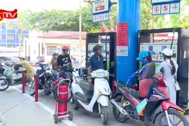 Từ 1/6/2026, xăng không chì phải được pha chế thành xăng E10 sử dụng trên toàn quốc