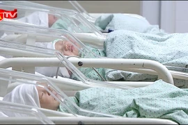 Chính thức tăng thời gian nghỉ thai sản, hỗ trợ tài chính khi sinh con thứ 2