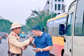 Hà Nội xử lý nghiêm gần 1.100 vi phạm kinh doanh vận tải