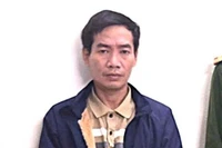 Đầu thú sau 18 năm "ôm" 900 triệu đồng bỏ trốn