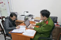 Vận động đối tượng truy nã đặc biệt về tội giết người đầu thú