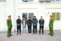 Phá thành công đường dây buôn bán thuốc lá điện tử quy mô đặc biệt lớn với tổng giá trị gần 9 tỷ đồng