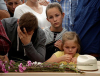 [ẢNH) Những hình ảnh đau lòng về vụ tấn công đẫm máu nhất nhằm vào người Mỹ ở Mexico