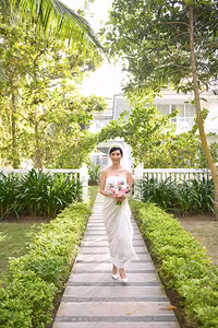 Siêu mẫu Xuân Lan bất ngờ lên xe hoa vào ngày đầu năm mới 2020