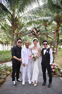 Siêu mẫu Xuân Lan bất ngờ lên xe hoa vào ngày đầu năm mới 2020