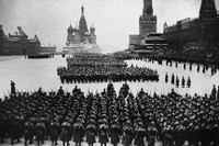Moscow tái hiện cuộc duyệt binh hào hùng năm 1941 và kỷ niệm 100 năm Cách mạng Tháng Mười Nga
