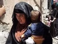 Ám ảnh nữ khủng bố ôm con nhỏ để đánh bom tự sát giết binh sĩ quân đội Iraq