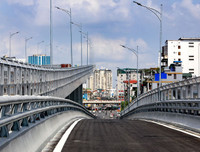 Cận cảnh đường vành đai 2 trên cao tại Hà Nội