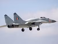 Không quân Ấn Độ, sức mạnh hàng đầu Châu Á khiến Trung Quốc lo sợ (1)